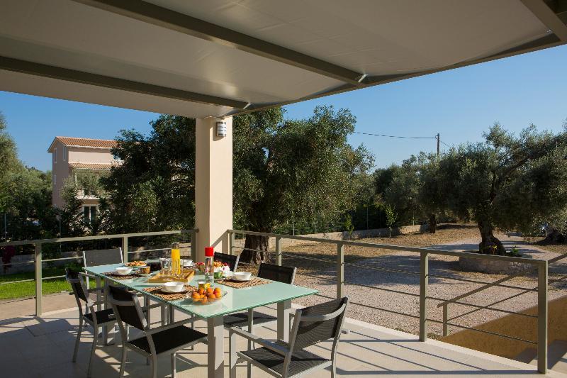 Villa Elionas Apolpaina Exteriör bild